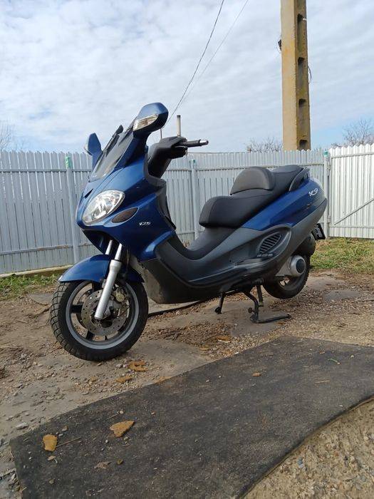 Vând Piaggio X9 125cmc