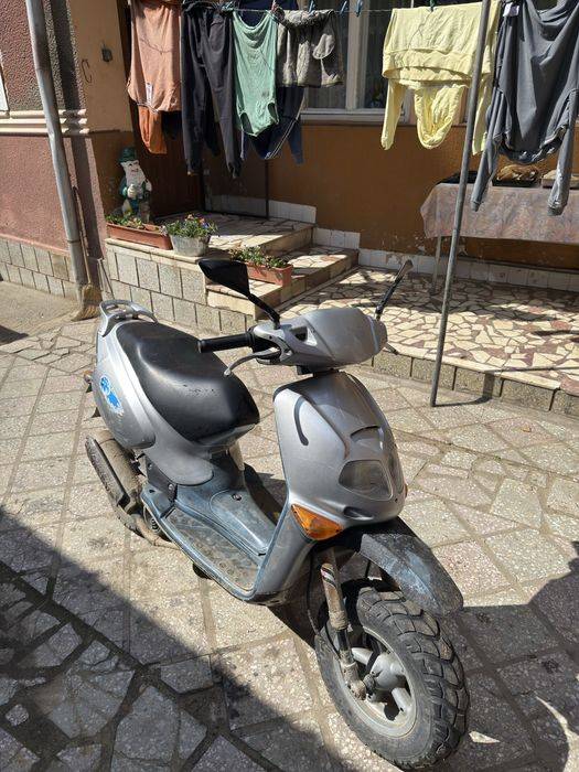 scuter aprilia rally 50