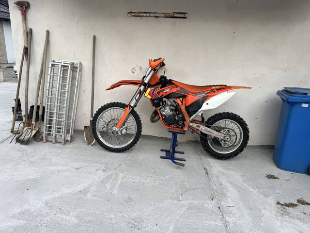 Cross KTM SX125