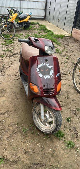 Scuter piaggio zip