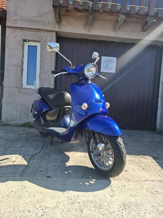 Scuter Aprilia Habana 125