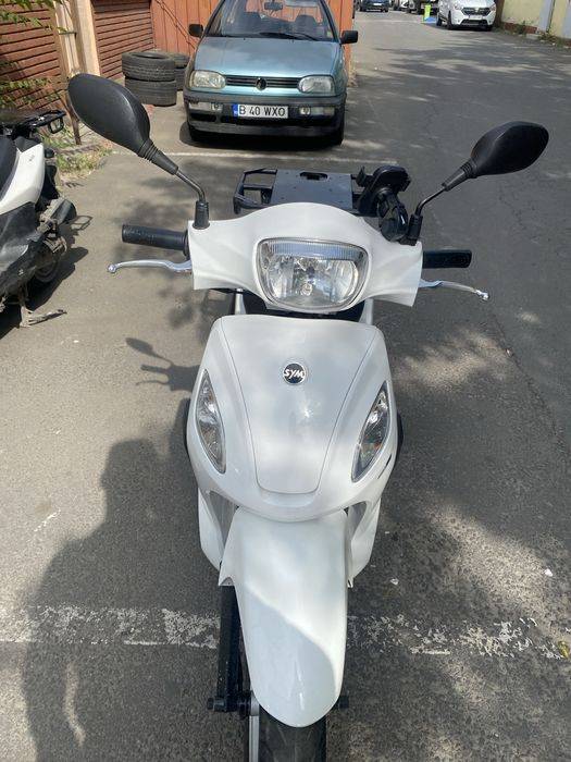 Scuter 125 cc de incheriat/Rent
