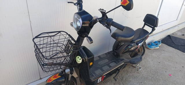 Moped de vînzare
