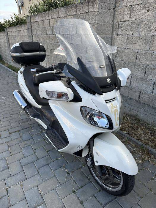 Suzuki Burgman AN650A Executive