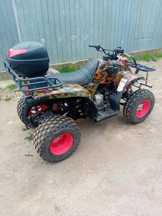 Vând ATV Yamaha 300cm