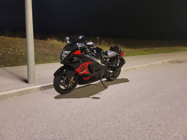 Vând Suzuki Hayabusa Gen 2 nu ZZR1400, Zx14r, H2R, H2, s1000rr, V4R