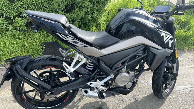 CfMoto 300nk 2021