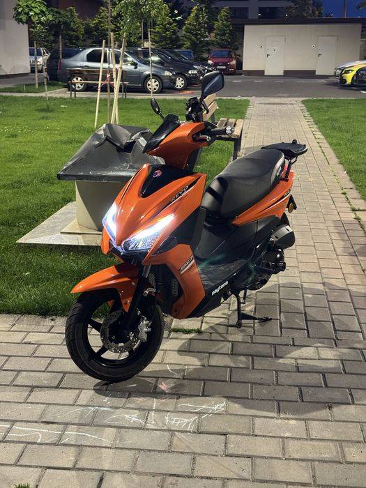 Scuter Daytona revo 50 fără permis