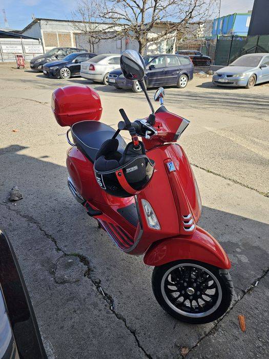 Scuter Vespa Sprint 2022 50cc