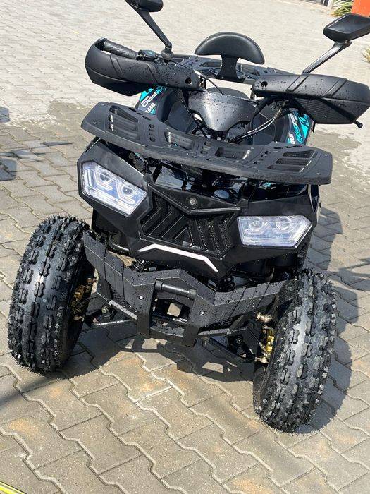 Atv de vanzare motor 125 bun si pentru un adult,  nou luat de 3 zile