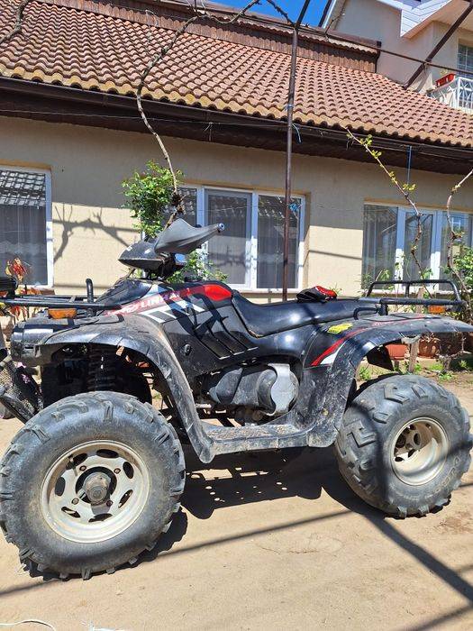 Vând ATV linhai 300