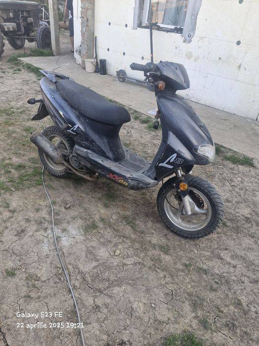 Scuter de vanzare