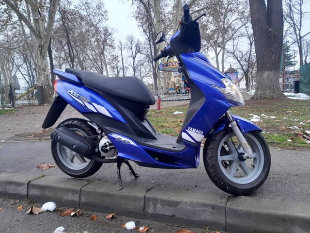 Yamaha Jog 50 RR