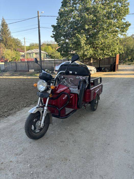 Triciclu electric de vanzare