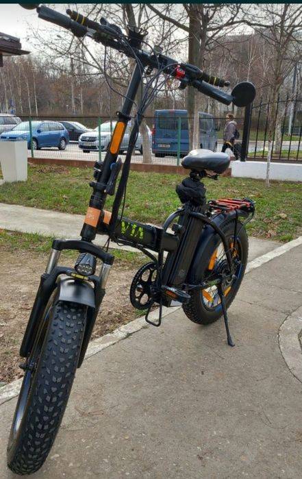 Vând bicicletă electrică