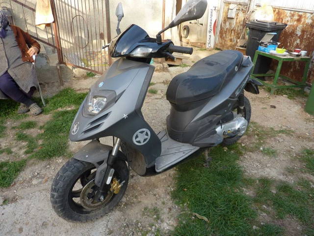 Scooter Piaggio Thypoon 49ccm