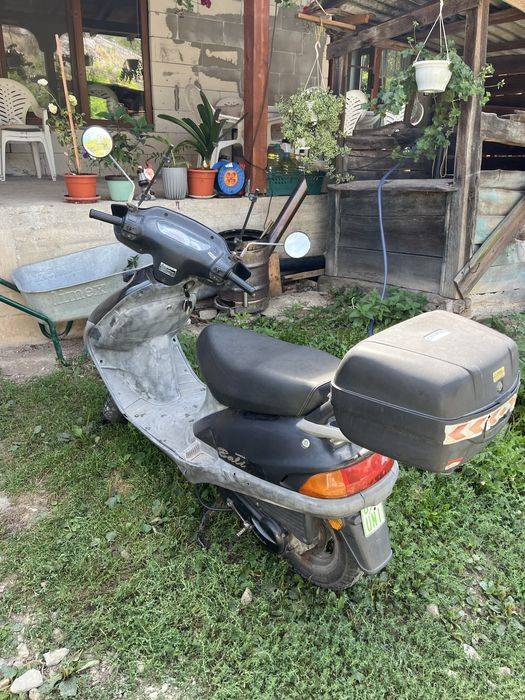 Scuter Honda 49 cc cu acte.