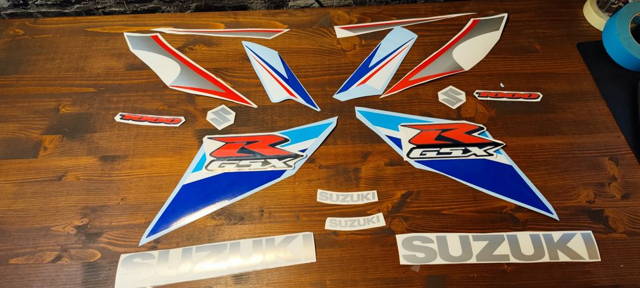 Kit stickere moto Oracal Compatibile Suzuki Gsxr 1000 k7