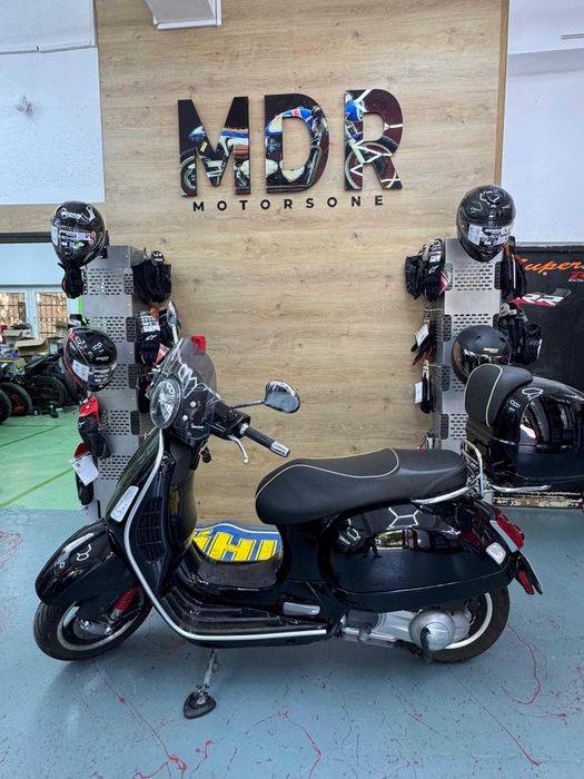 VESPA GTS 300 2017