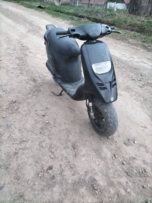 Vând scuter Piaggio typhon