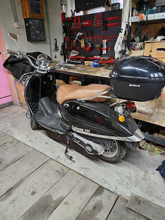 Scuter Cubana 125 cc