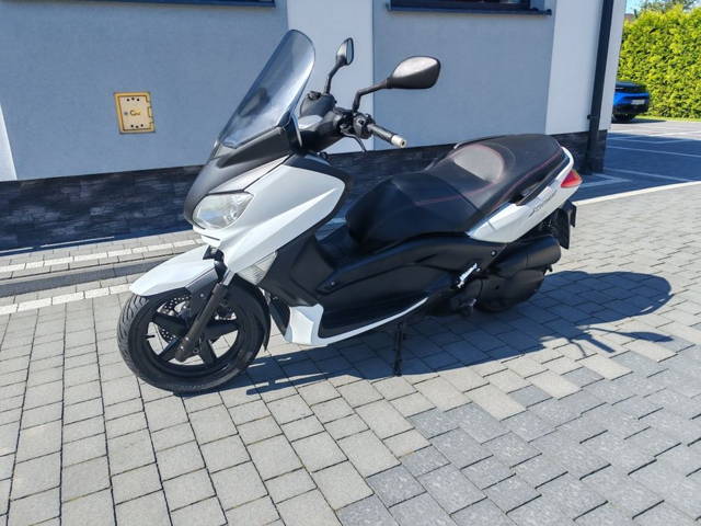 Yamaha X-max 125 cmc 2011 cash sau rate fixe