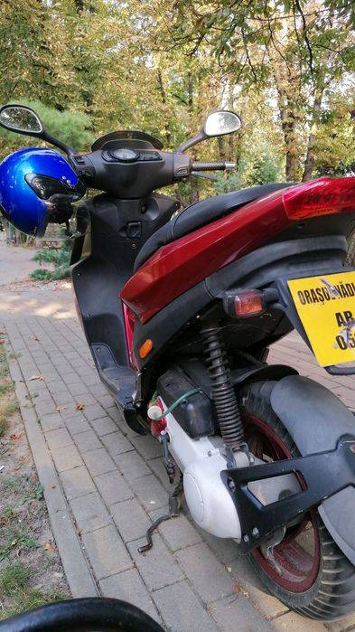 Scuter Piaggio 80cc