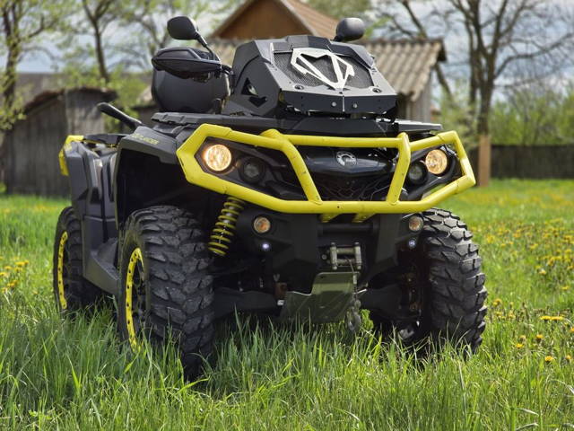 Can am outlander 1000 XTP