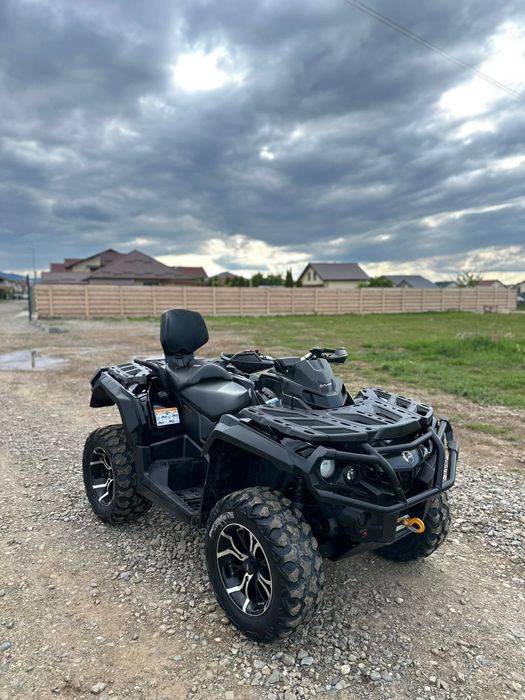 Can Am Outlander Max 650cm // 2018// recent import // T3/ variante atv