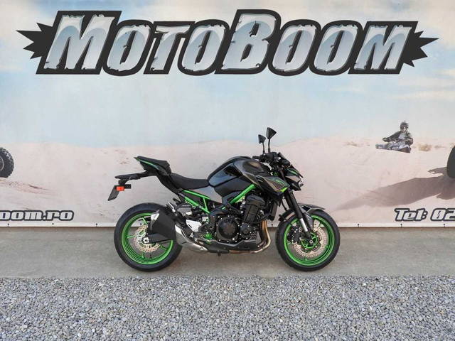 Lichidare Motocicleta Kawasaki Z900 2024 | Rate | Leasing