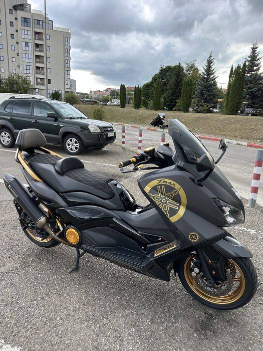 Yamaha T MAX 530 bijuterie!!!