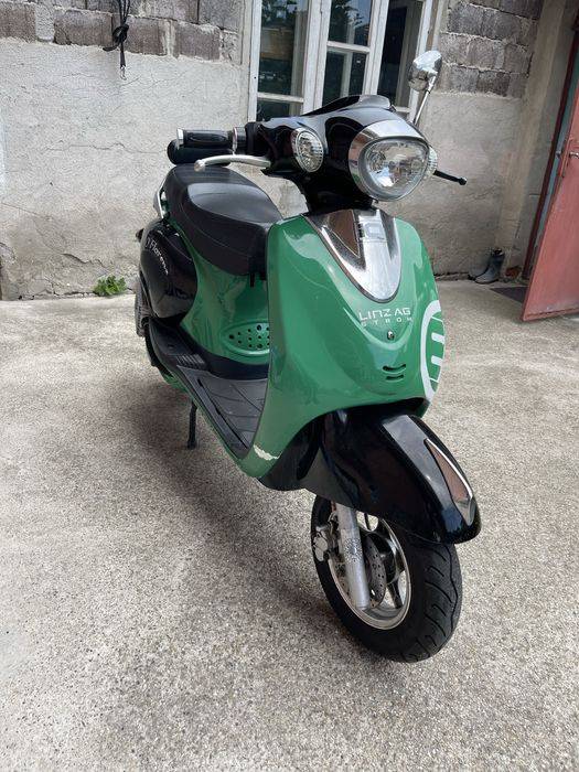 Scuter electric IO Florenz