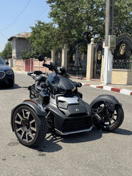 Can-am RYKER RALLY EDITION  900. Variante auto!!
