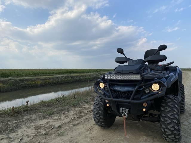 Can-Am Outlander MAX 1000R