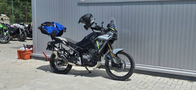 CF Moto 450MT 2025