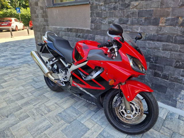 Honda CBR 600 F4i sau schimb cu touring