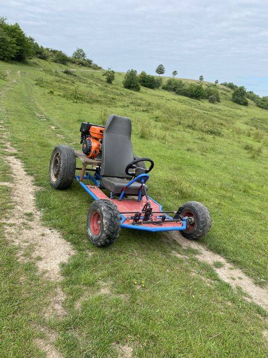 Buggy vand sau schimb motor 420 cc 15 hp motor nou nout cu garantie