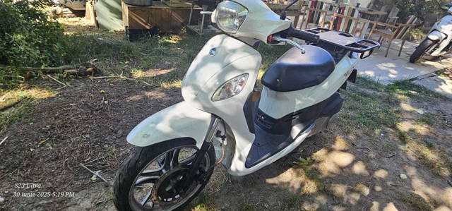 Scuter Sym Symphony Cargo din 2021 - 1750 EUR negociabil