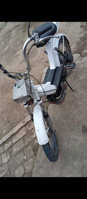 Vând Piaggio bravo