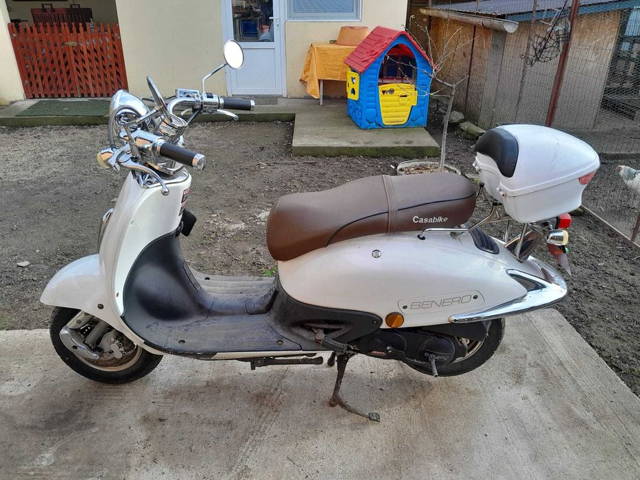 Vand scuter benero