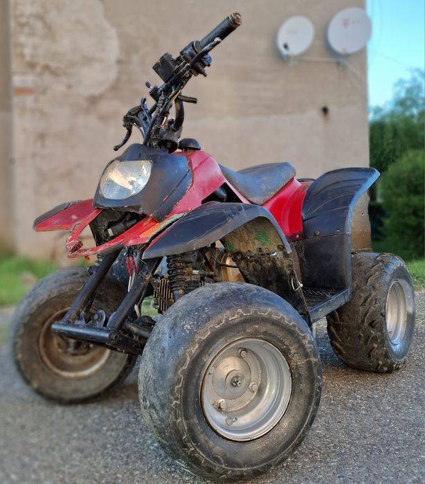 Vând sau schimb atv 125cc