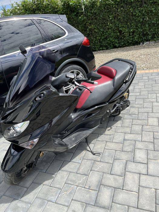De vanzare scuter .Yamaha tmax 500