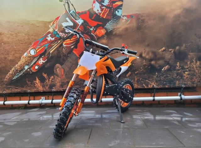 2 Motociclete  copii 49cc cross NOI