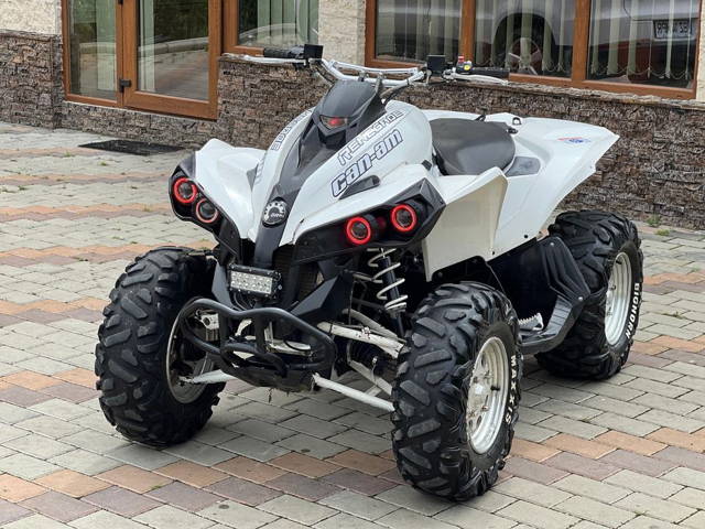 Can am Renegade 800R / 72 cai / 2011 / NR. Negru / Stare foarte buna!