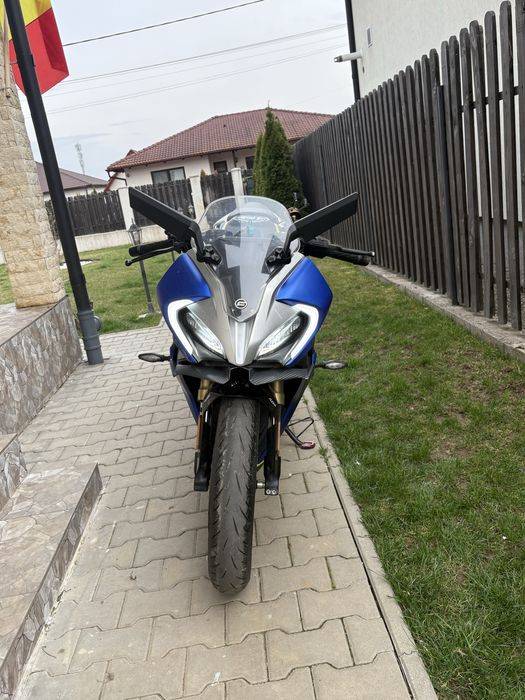 Vand cf moto 300 sr 2021 in stare foarte buna