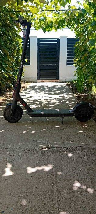 Trotineta electrică