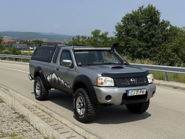 Nissan Navara D22 2.5 diesel 133cp autoutilitar 4 locuri 2003