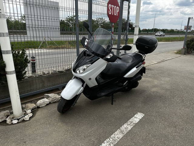 Yamaha Xmax 250 cmc scuter/maxi-scuter