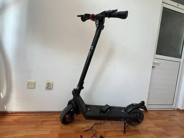 Electric scooter Myia Uev my7047