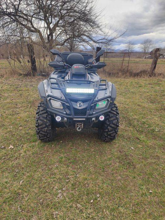 ATV. Can-am R 800